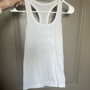 Swiftly Tech Razorback Tank Lululemon
